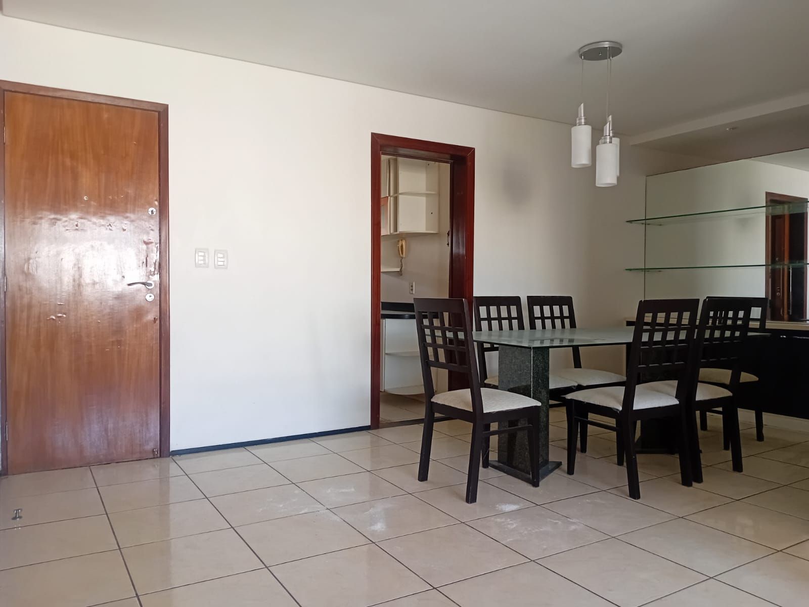 Apartamento à venda com 3 quartos, 112m² - Foto 4