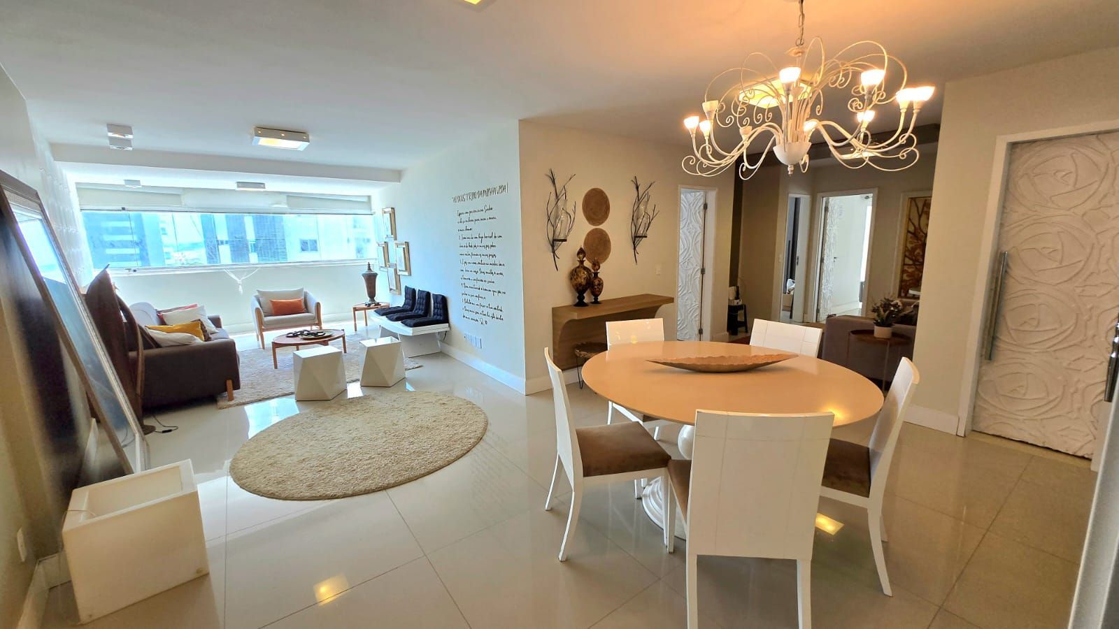 Apartamento, 3 quartos, 157 m² - Foto 1