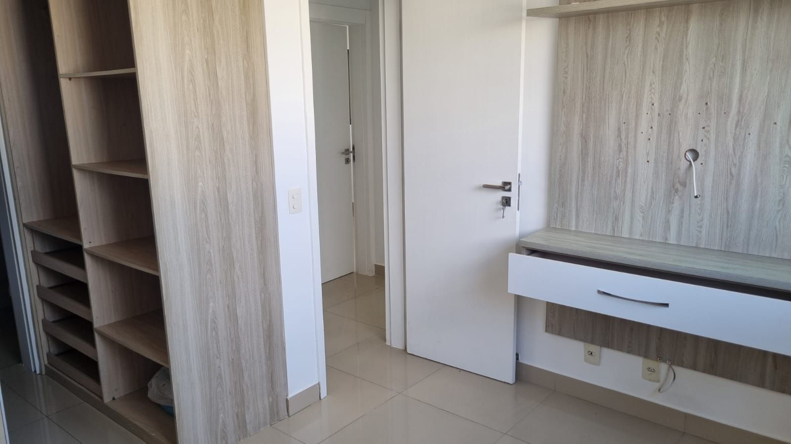 Apartamento para alugar com 3 quartos, 77m² - Foto 9