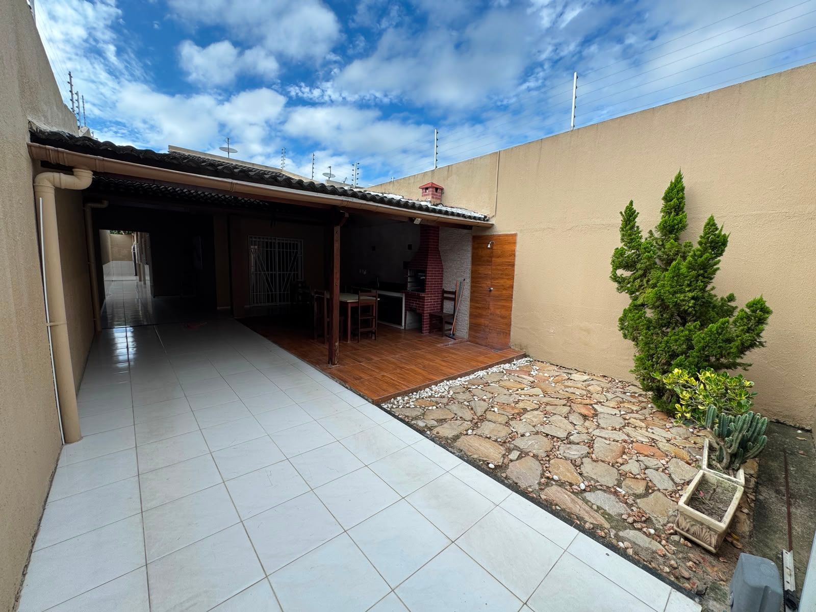 Casa, 3 quartos, 180 m² - Foto 1