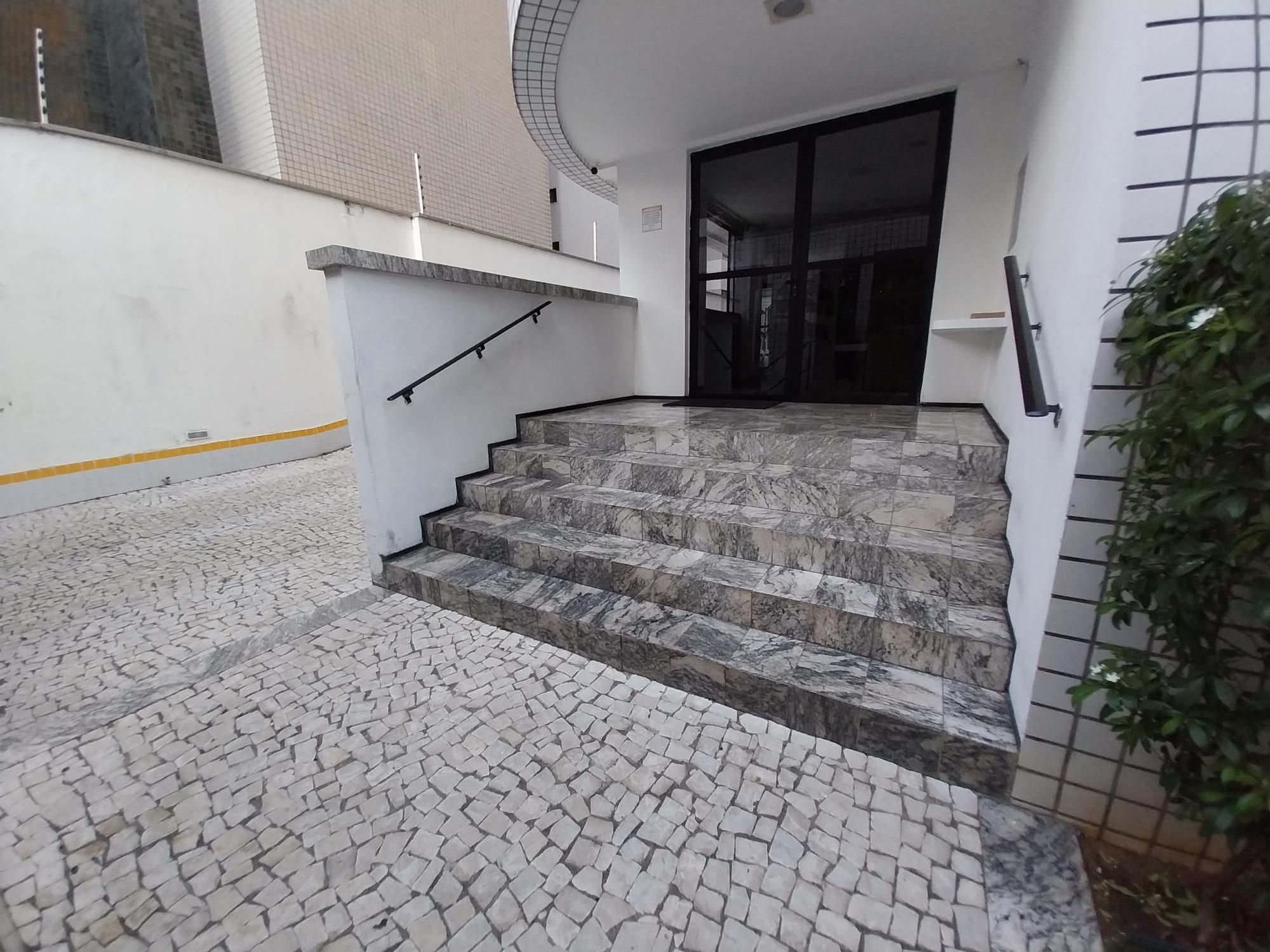 img215274968