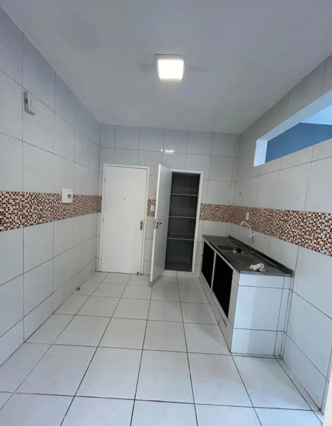 Apartamento à venda com 4 quartos, 148m² - Foto 4
