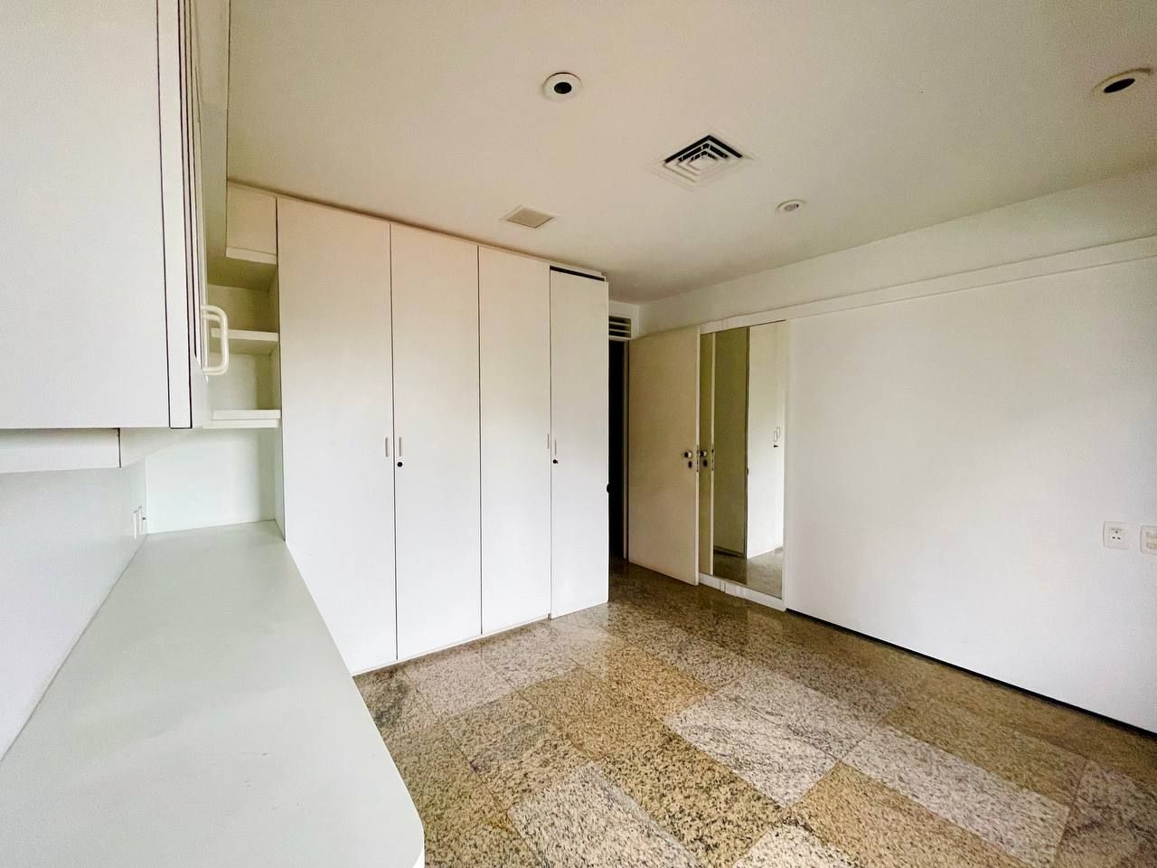 Apartamento, 4 quartos, 251 m² - Foto 50