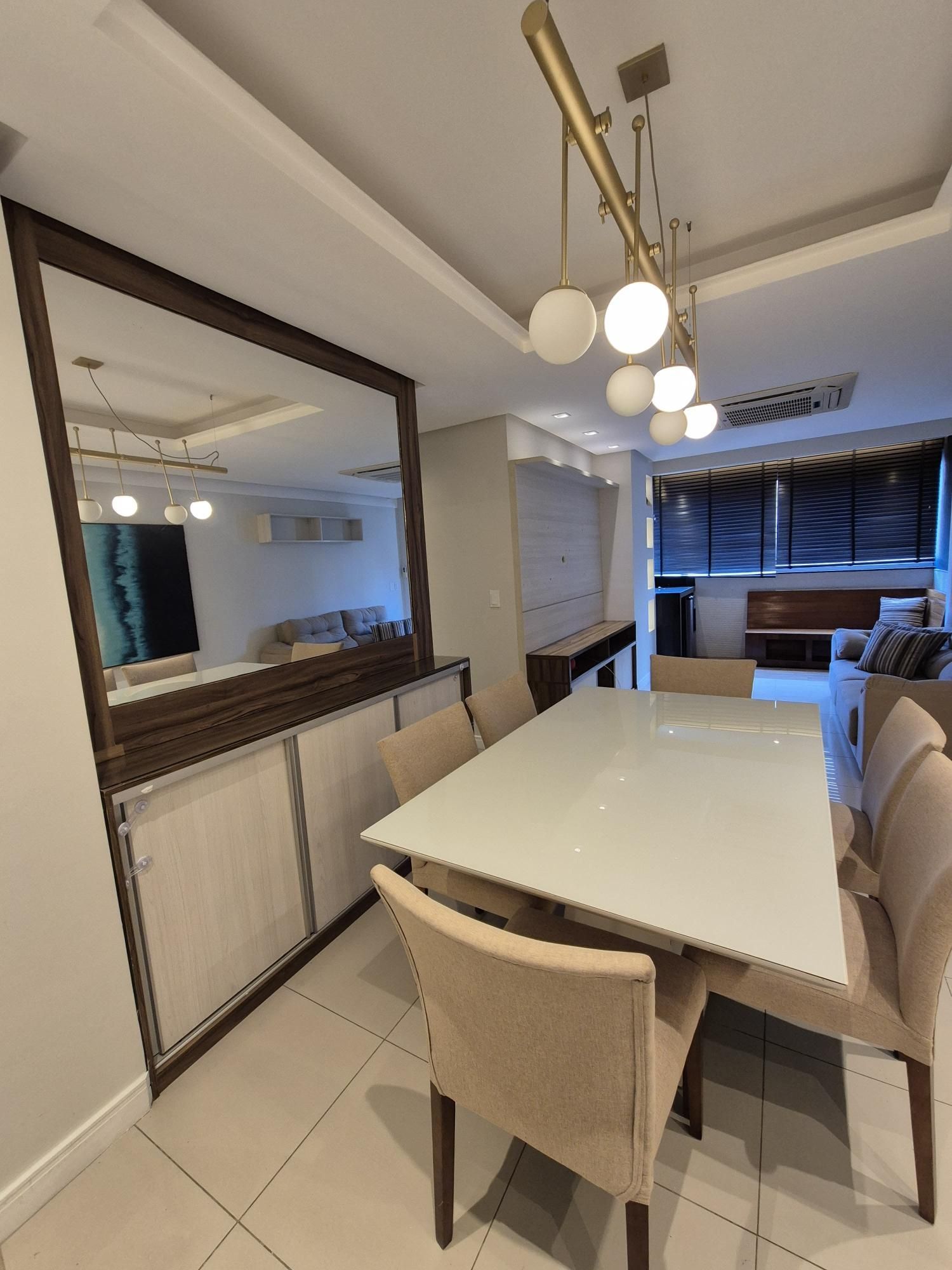 Apartamento para alugar com 3 quartos, 83m² - Foto 2