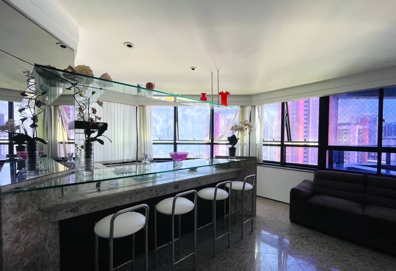 Apartamento, 4 quartos, 251 m² - Foto 10