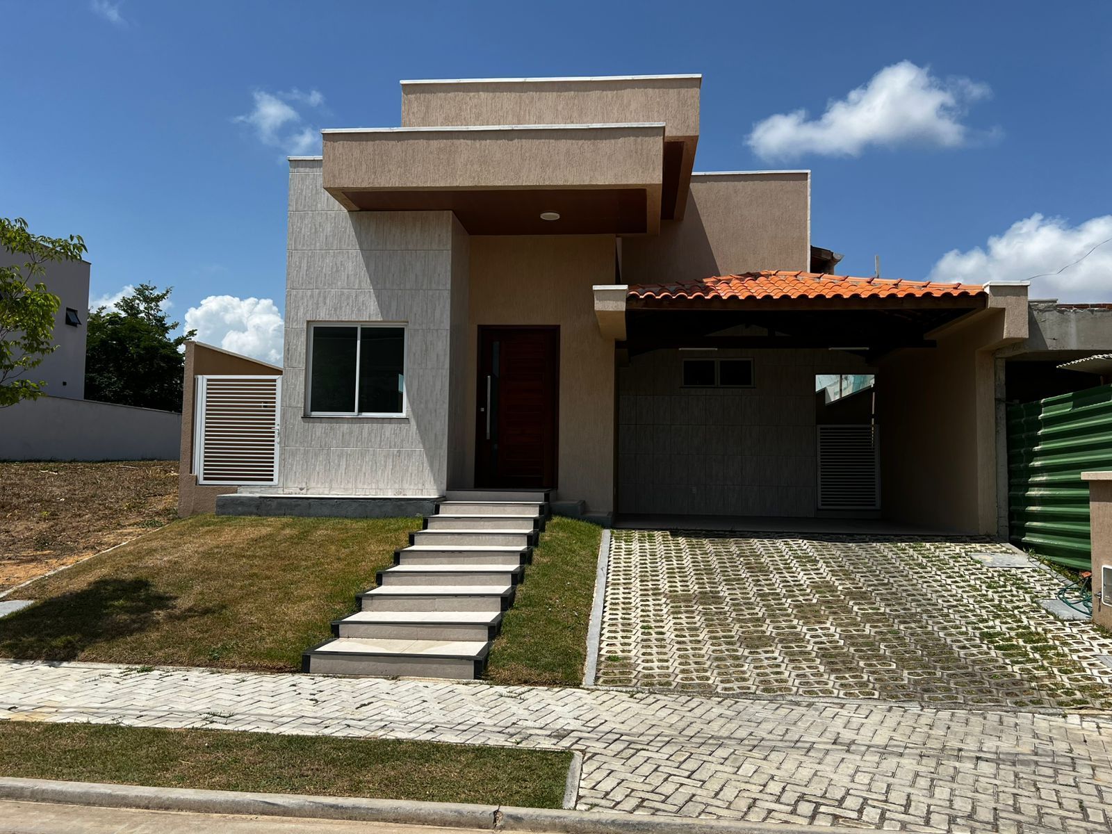 Casa, 3 quartos, 200 m² - Foto 2