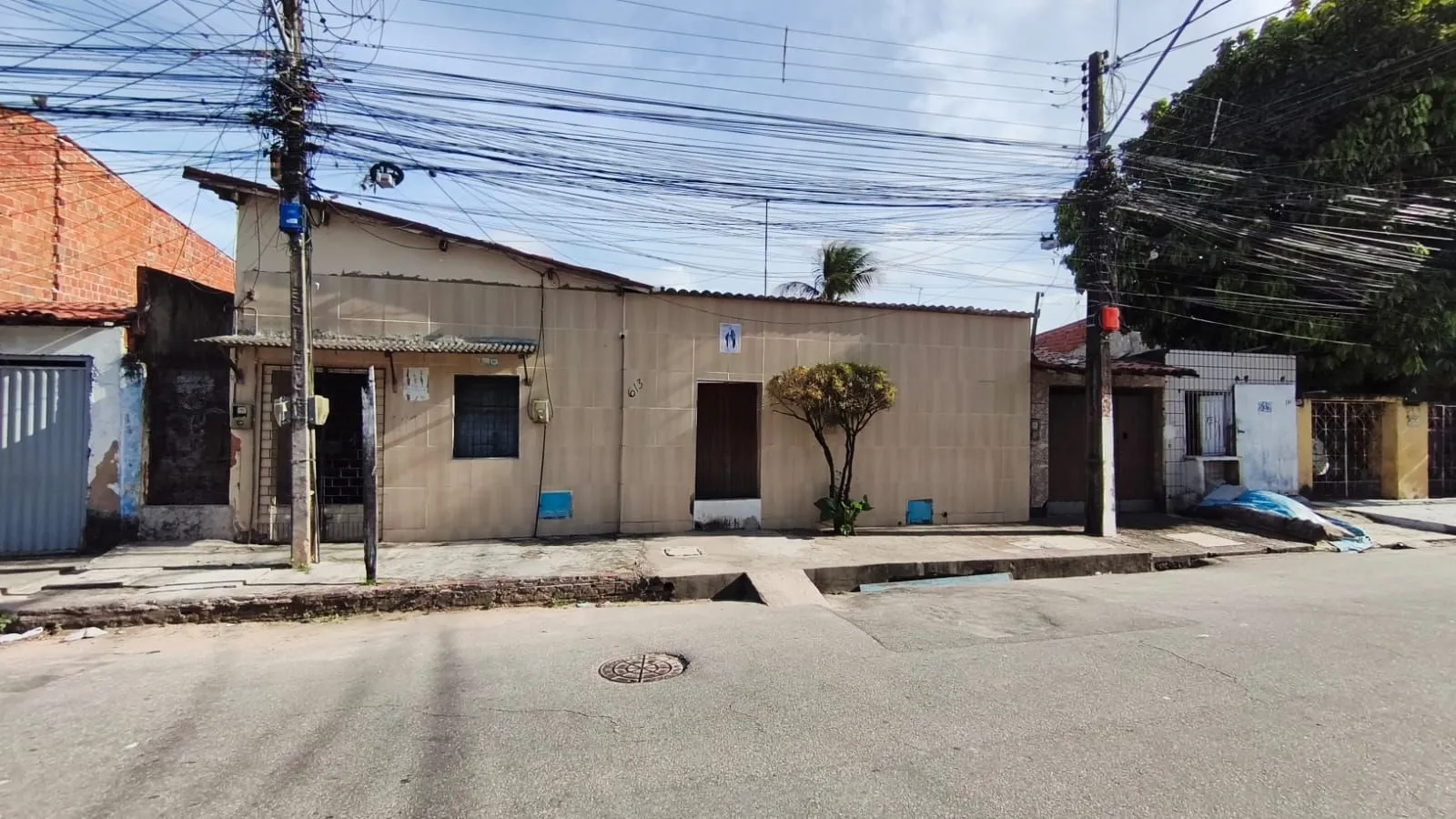 Casa, 7 quartos, 360 m² - Foto 1