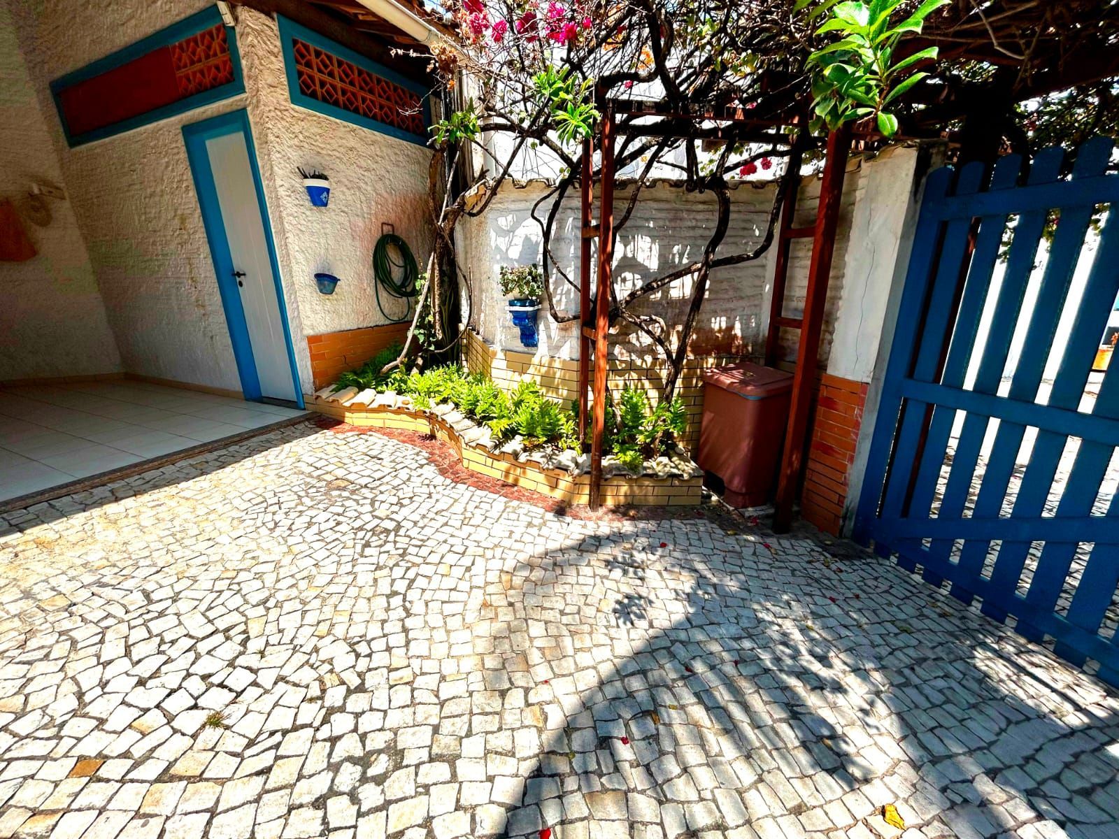 Casa, 3 quartos, 200 m² - Foto 13