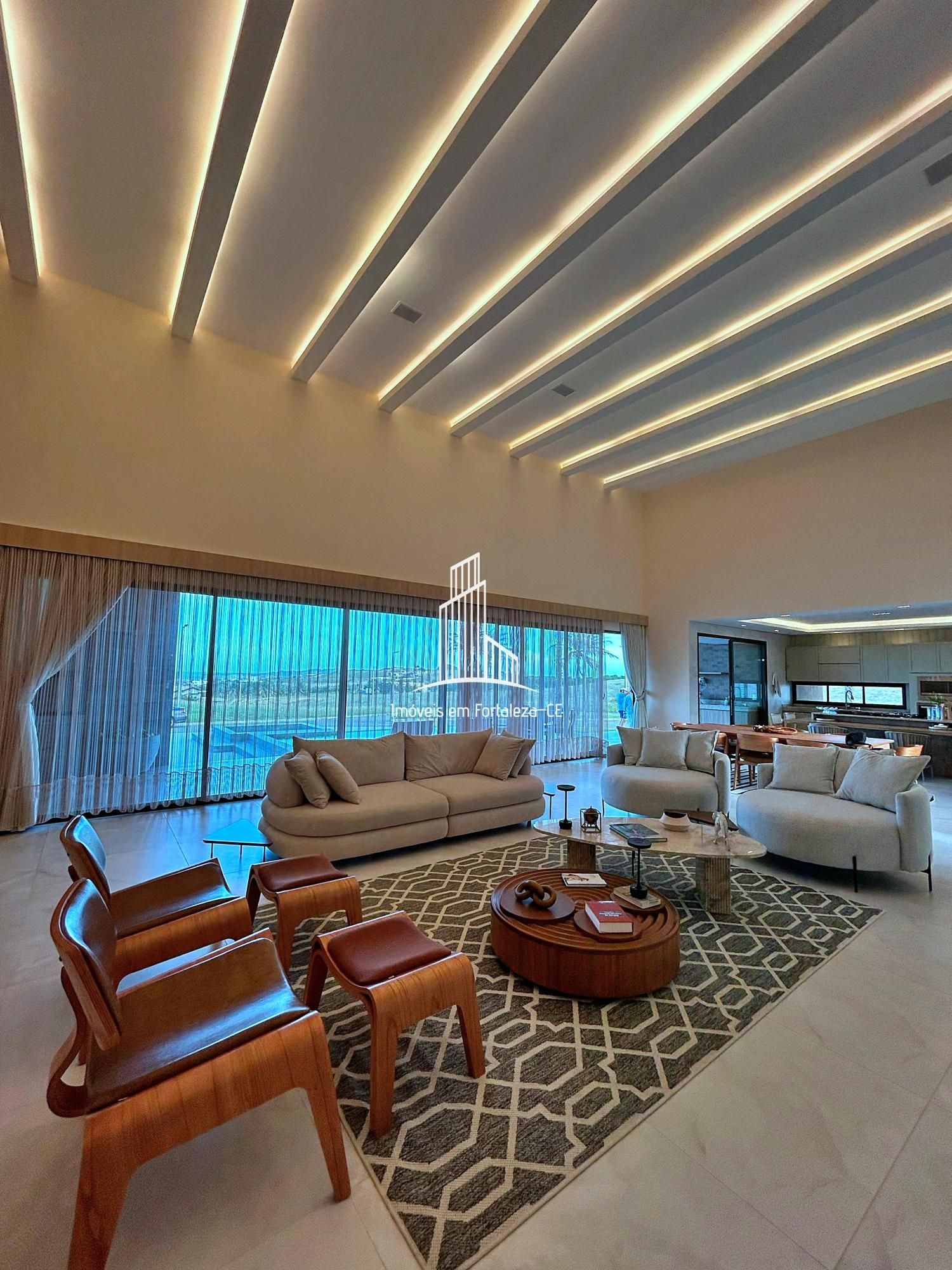 Casa de 4 quartos, 339m² no bairro PRAINHA, em Aquiraz | Eu Corretor