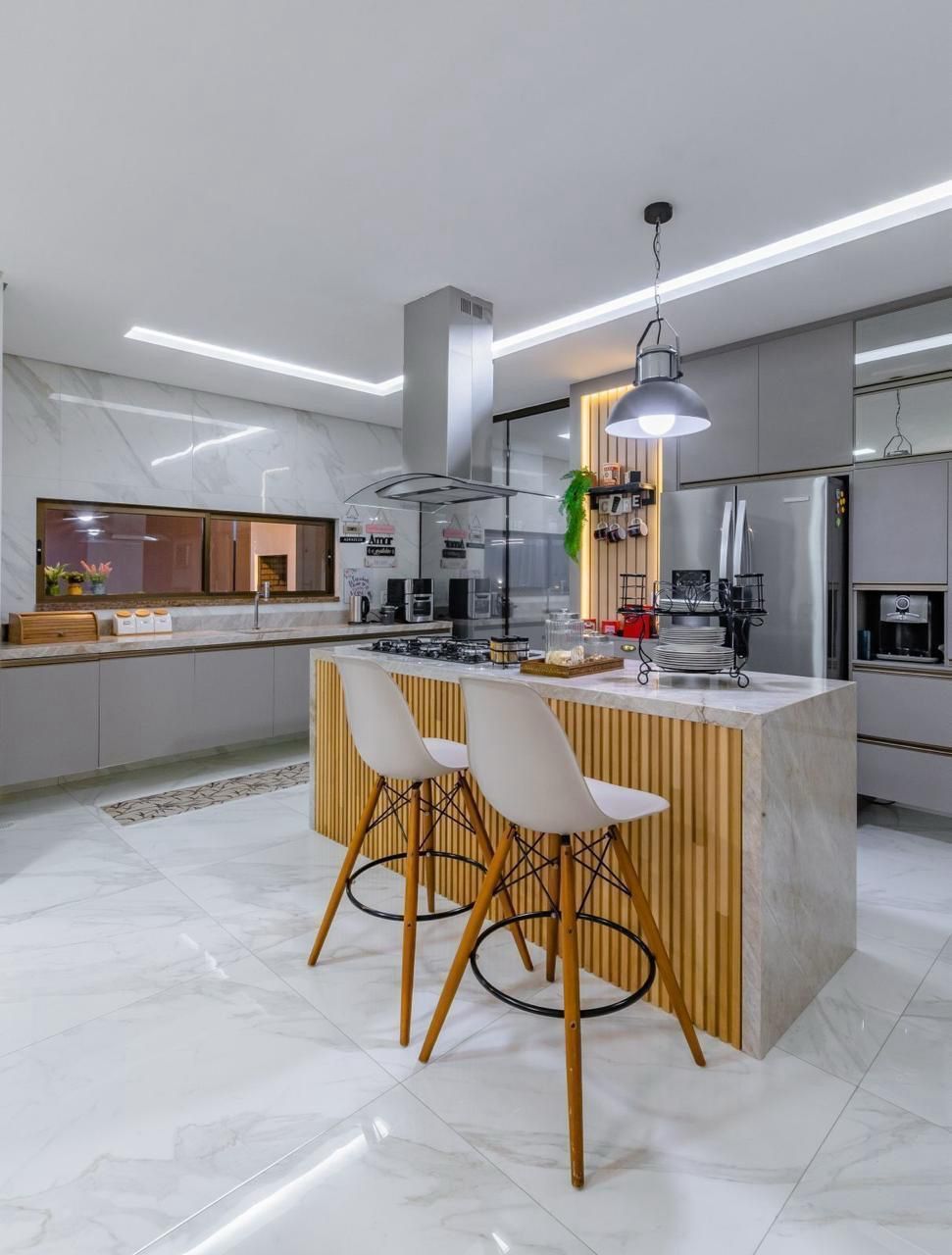 Casa de Condomínio de 4 quartos, 467m² no bairro Cidade Alpha, em Eusébio | Eu Corretor