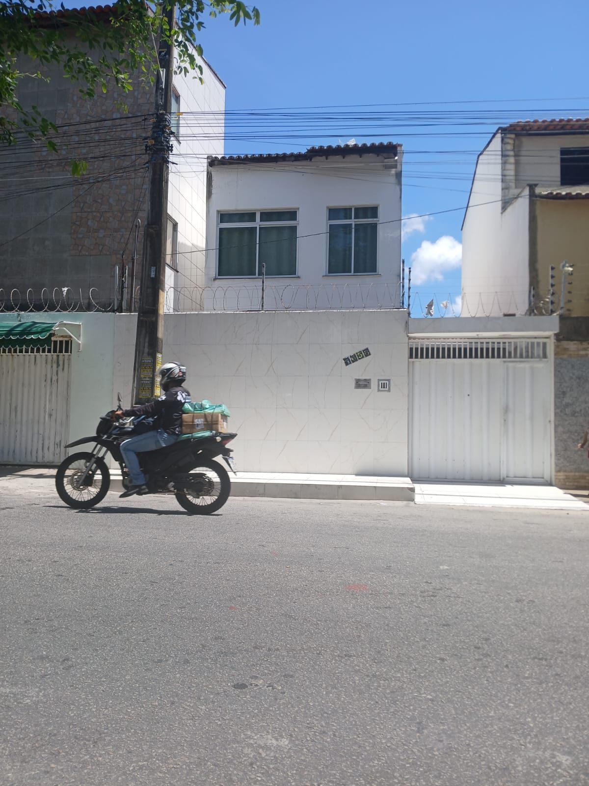 Casa, 4 quartos, 150 m² - Foto 1