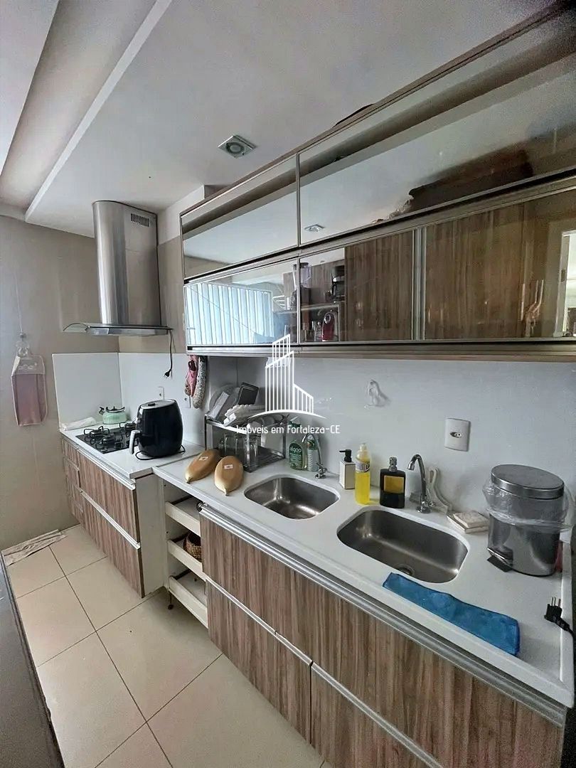 Apartamento à venda com 3 quartos, 118m² - Foto 12