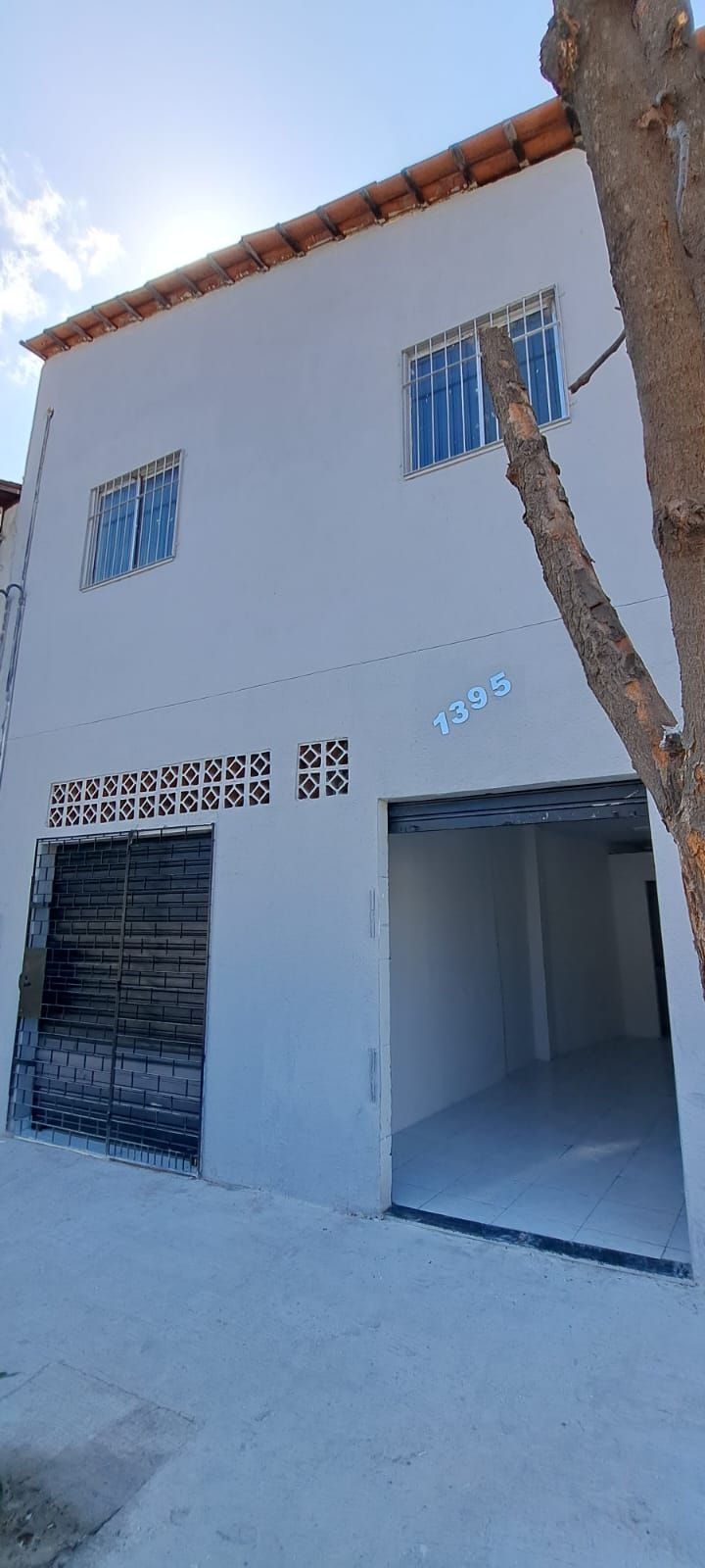 Casa à venda com 3 quartos, 90m² - Foto 19