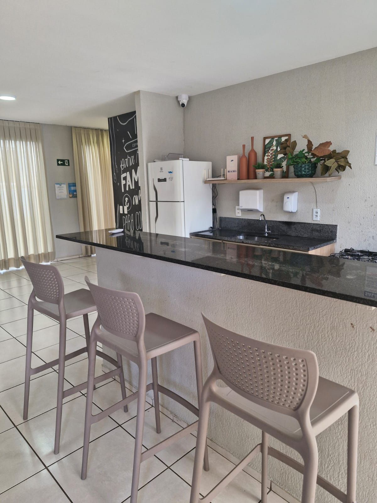 Apartamento de 2 quartos, 42m² no bairro Tamatanduba, em Eusébio | Eu Corretor