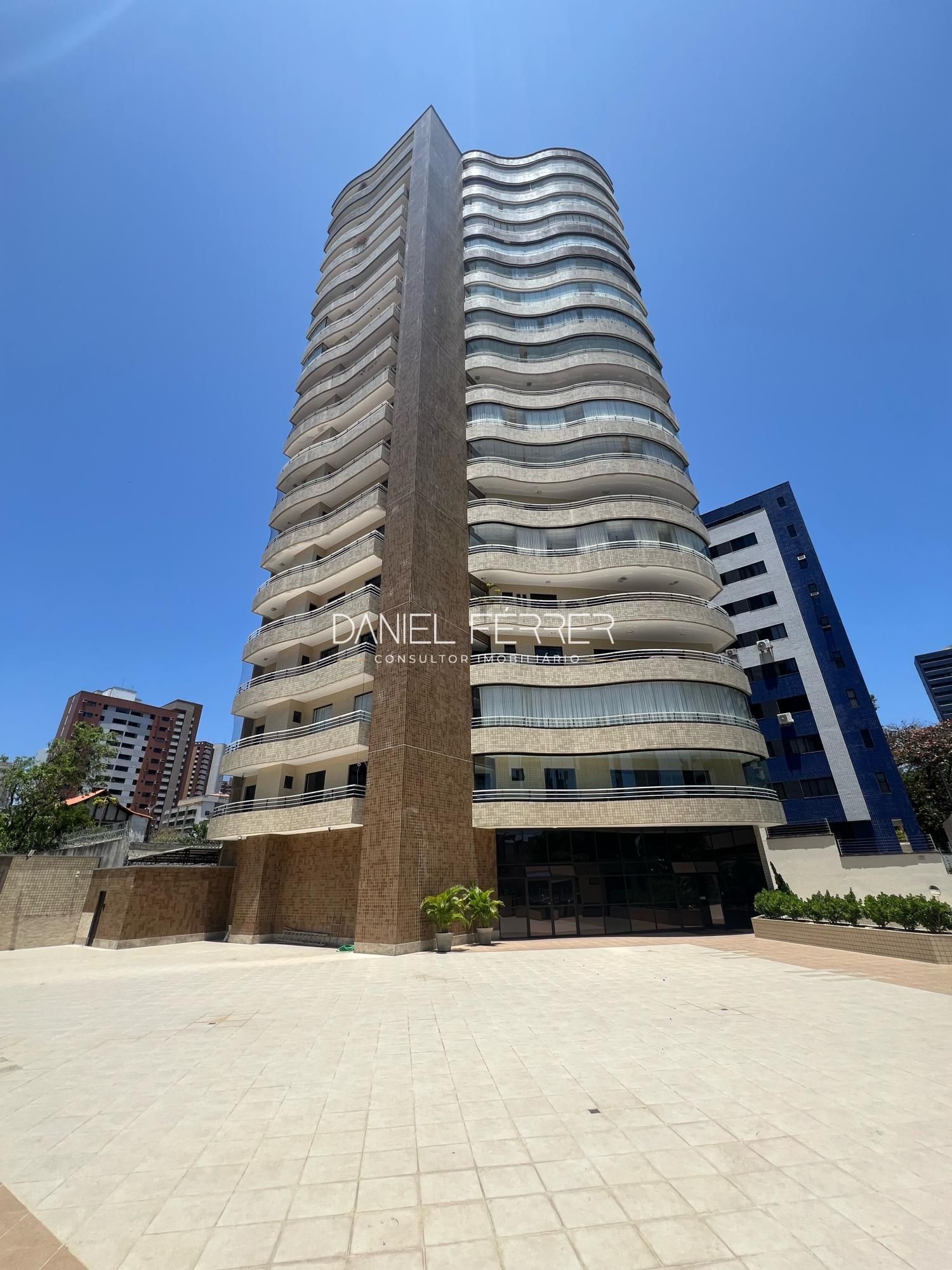 Apartamento, 5 quartos, 247 m² - Foto 2