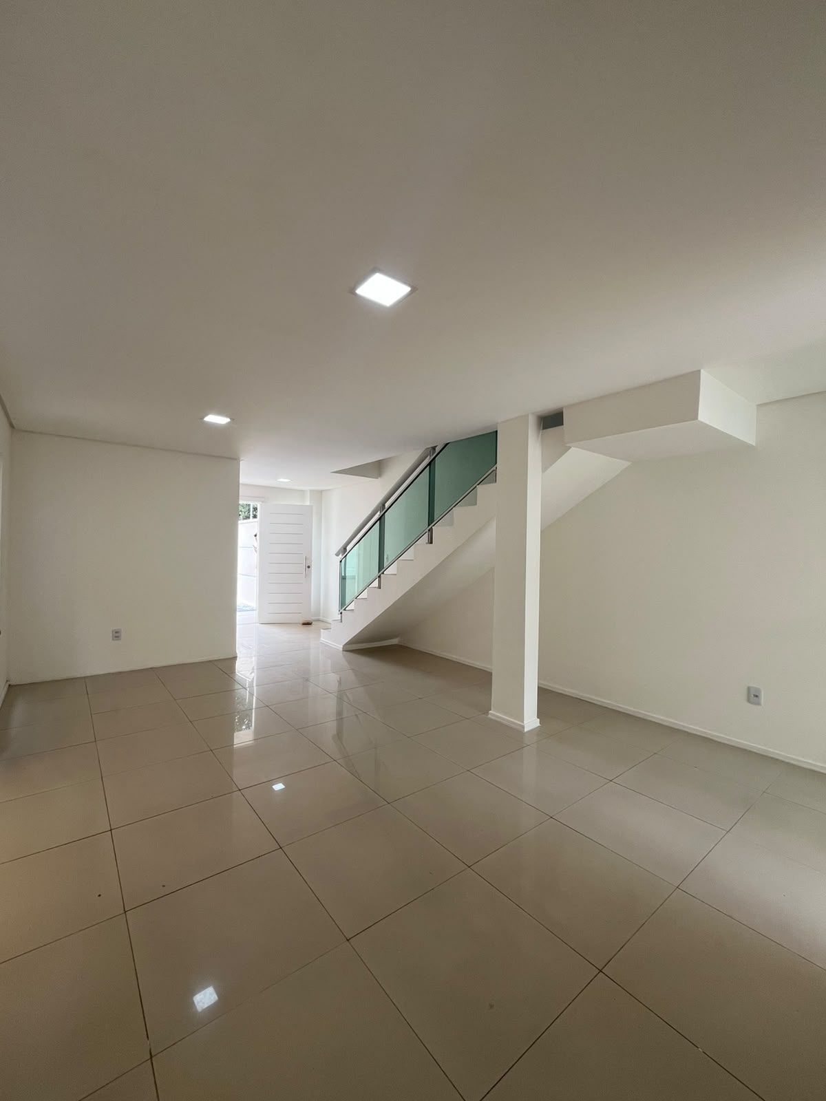 Casa, 4 quartos, 191 m² - Foto 4
