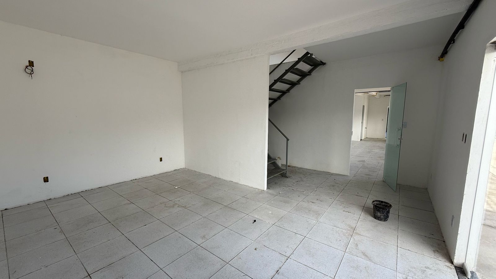 Depósito-Galpão-Armazém para alugar com 3 quartos, 900m² - Foto 10
