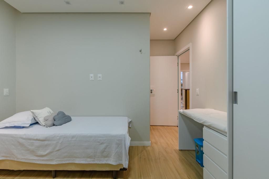 Casa de Condomínio à venda com 7 quartos, 489m² - Foto 17