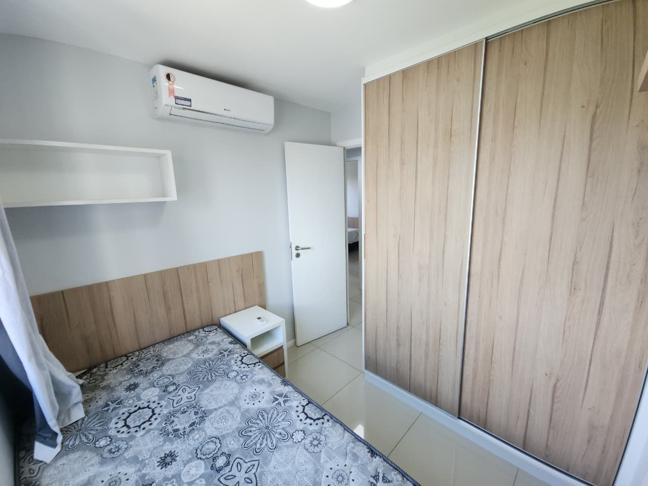 Apartamento para alugar com 3 quartos, 76m² - Foto 12