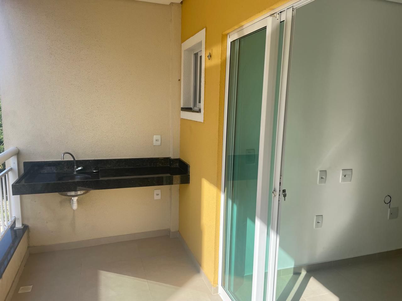 Apartamento à venda com 3 quartos, 75m² - Foto 23