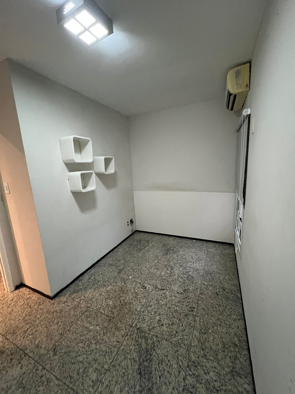 img137221050
