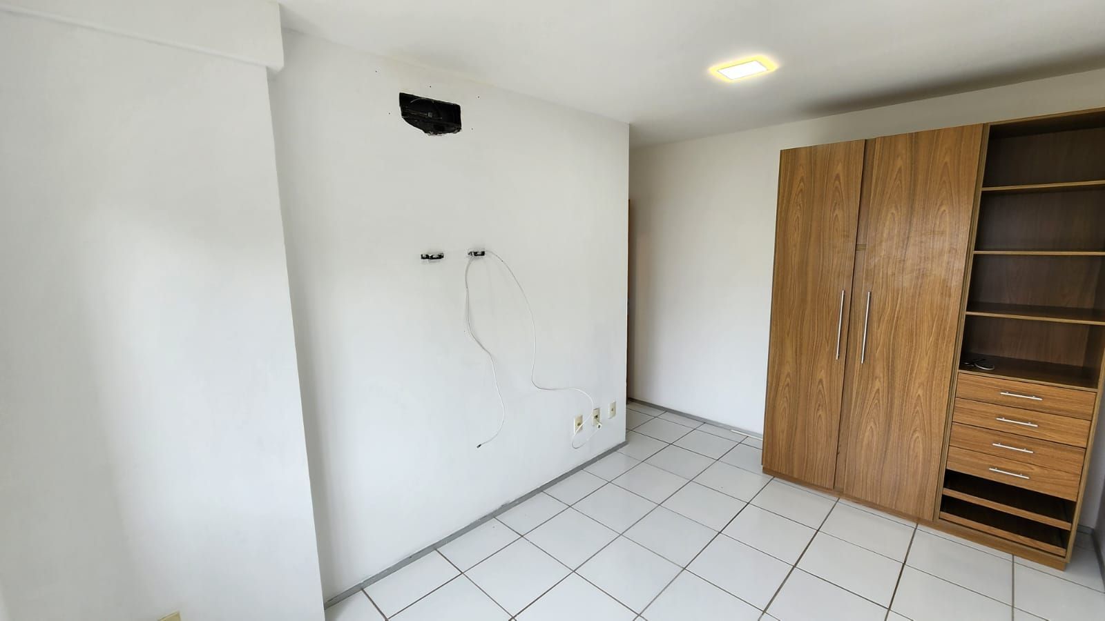 Apartamento para alugar com 2 quartos, 65m² - Foto 10
