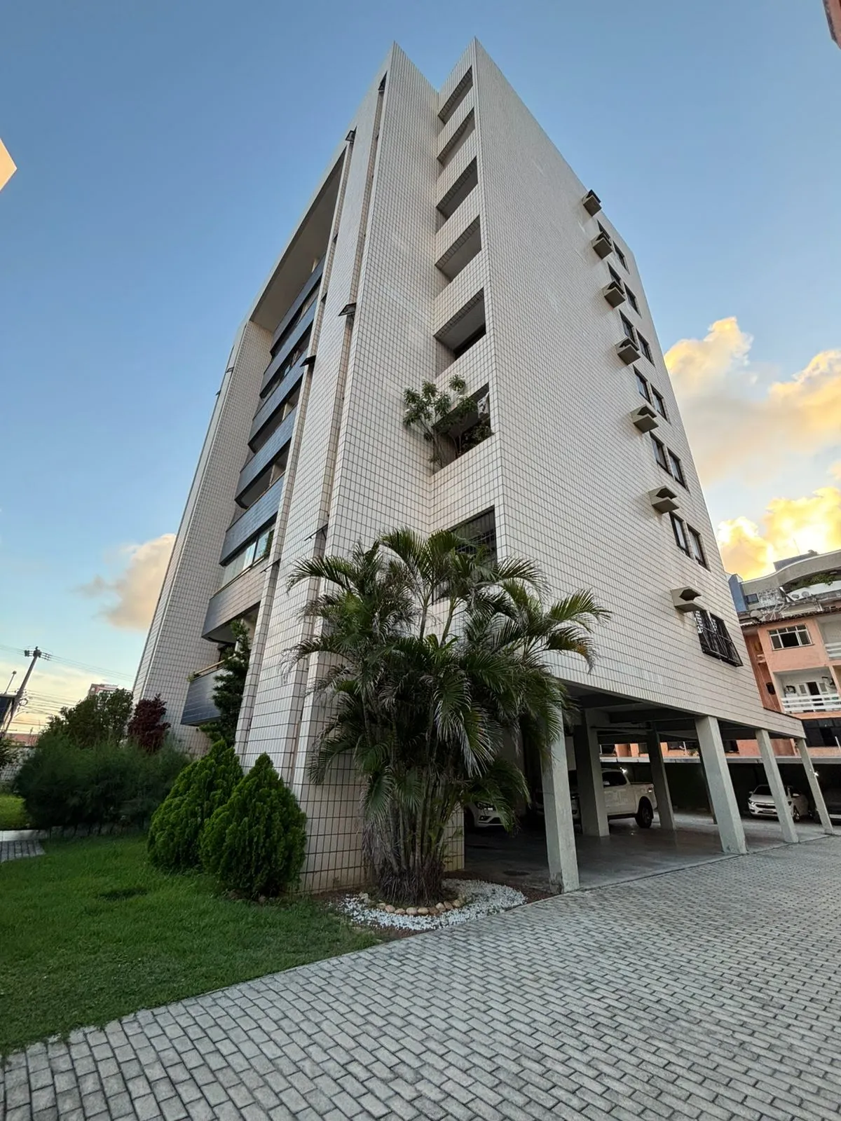 Apartamento, 3 quartos, 132 m² - Foto 1