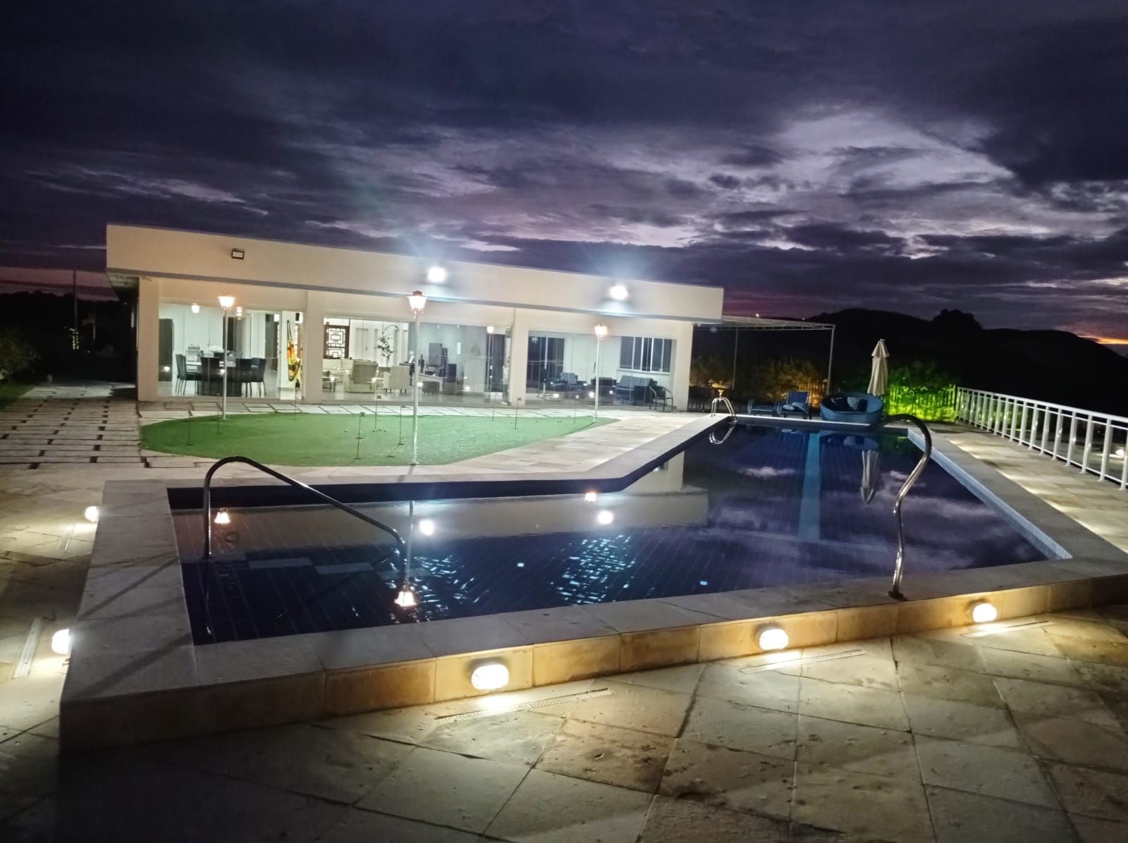 Casa de Condomínio de 4 quartos, 500m² no bairro Zona Rural, em Aquiraz | Eu Corretor