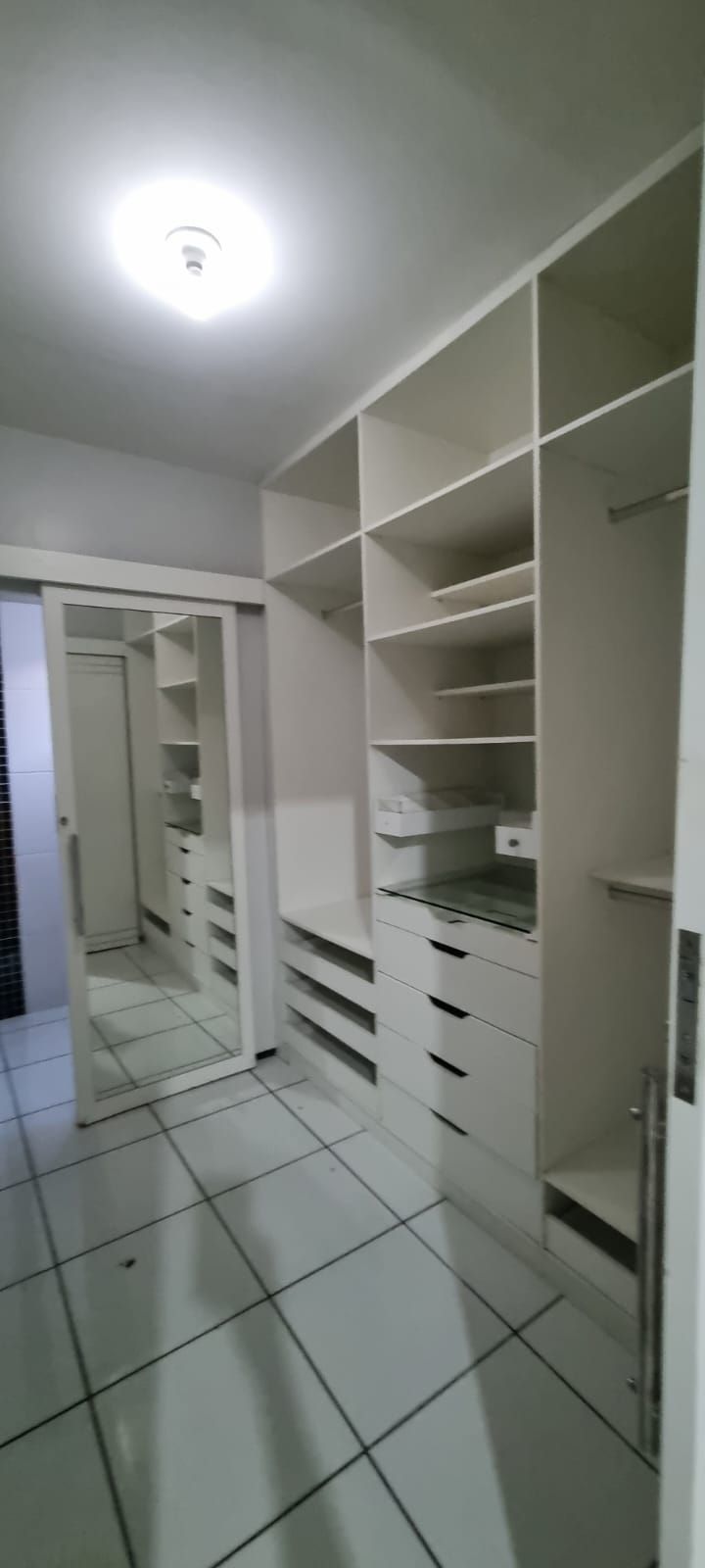 Casa de Condomínio para alugar com 3 quartos, 120m² - Foto 13