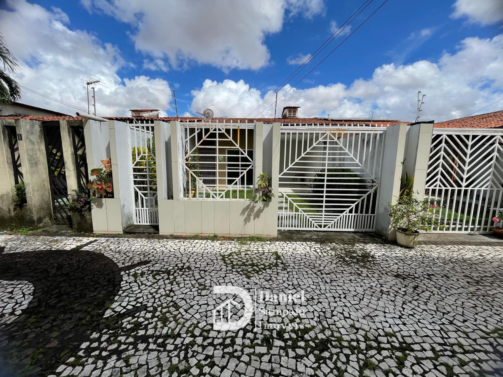 Casa de 3 quartos, 187m² no bairro Mondubim, em Fortaleza | Eu Corretor