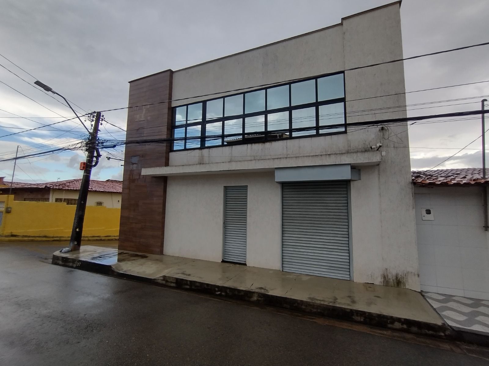 Prédio Inteiro, 180 m² - Foto 1