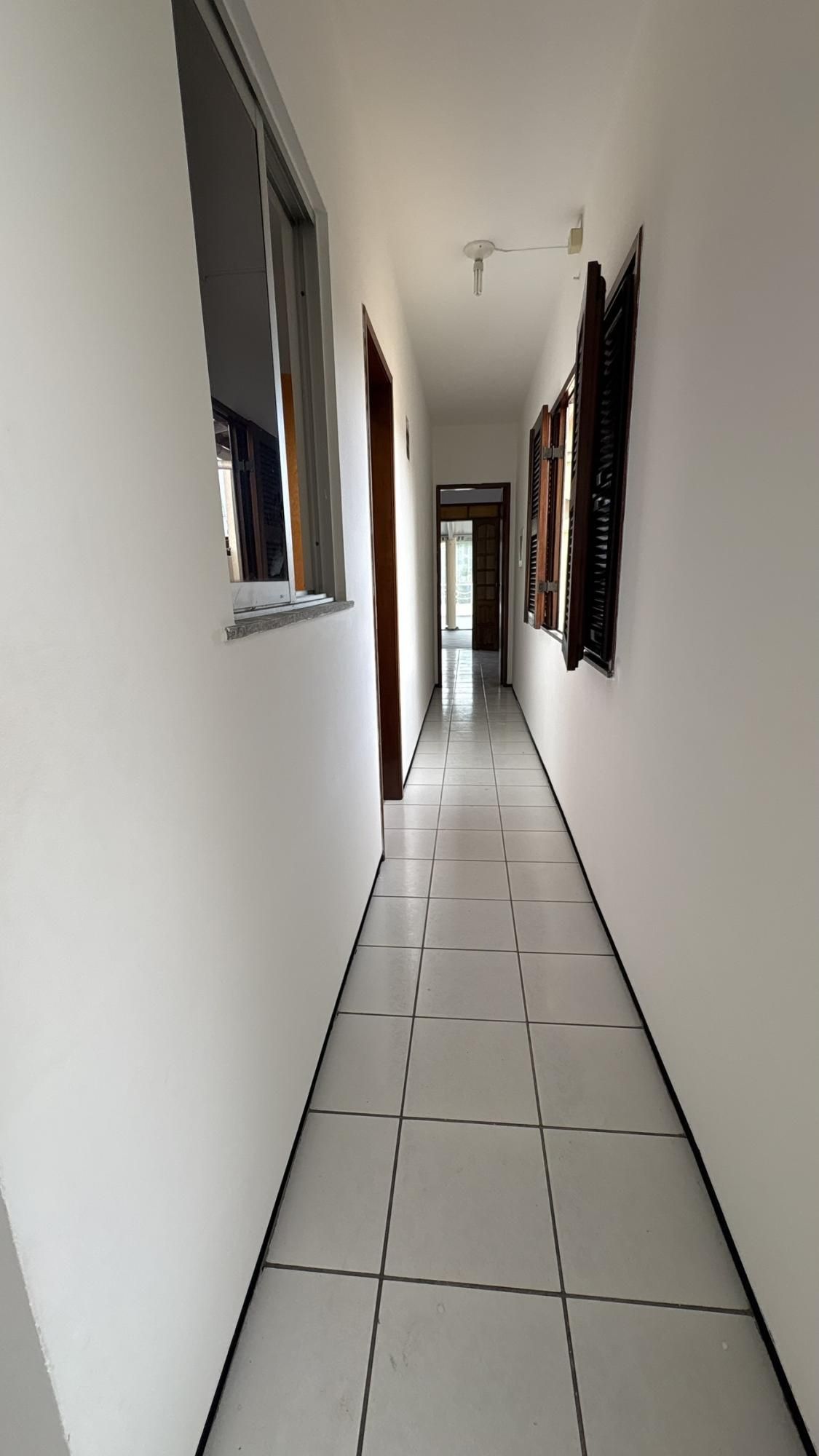 Casa, 5 quartos, 208 m² - Foto 9