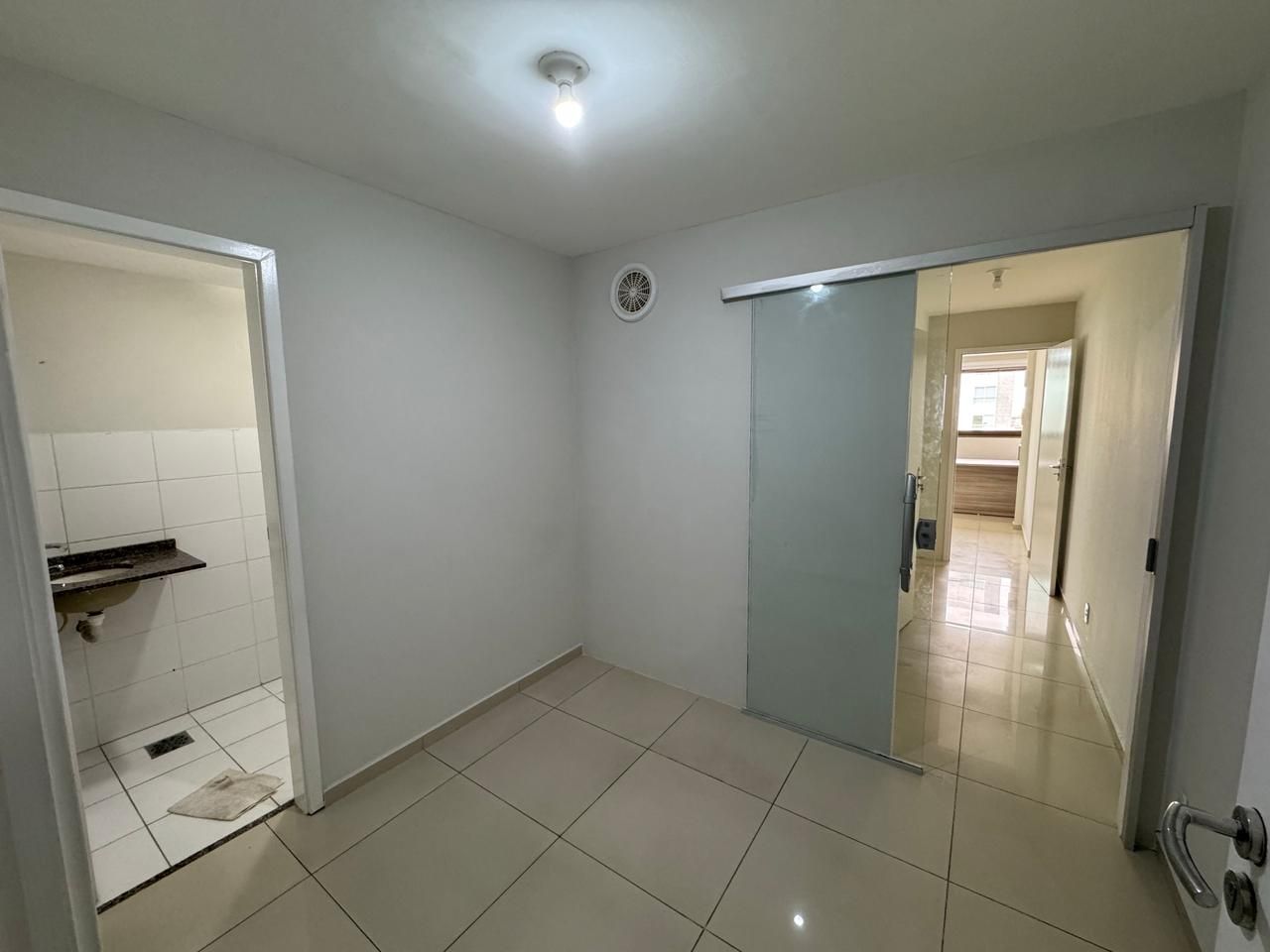 Sala Comercial de 2 quartos, 45m² no bairro Renascença, em São Luís | Eu Corretor