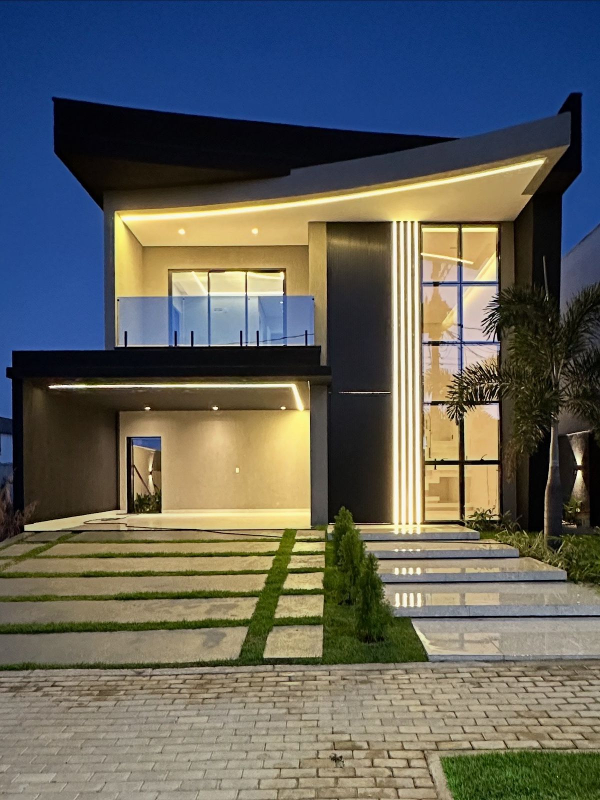 Casa de Condomínio de 4 quartos, 268m² no bairro Cidade Alpha, em Eusébio | Eu Corretor