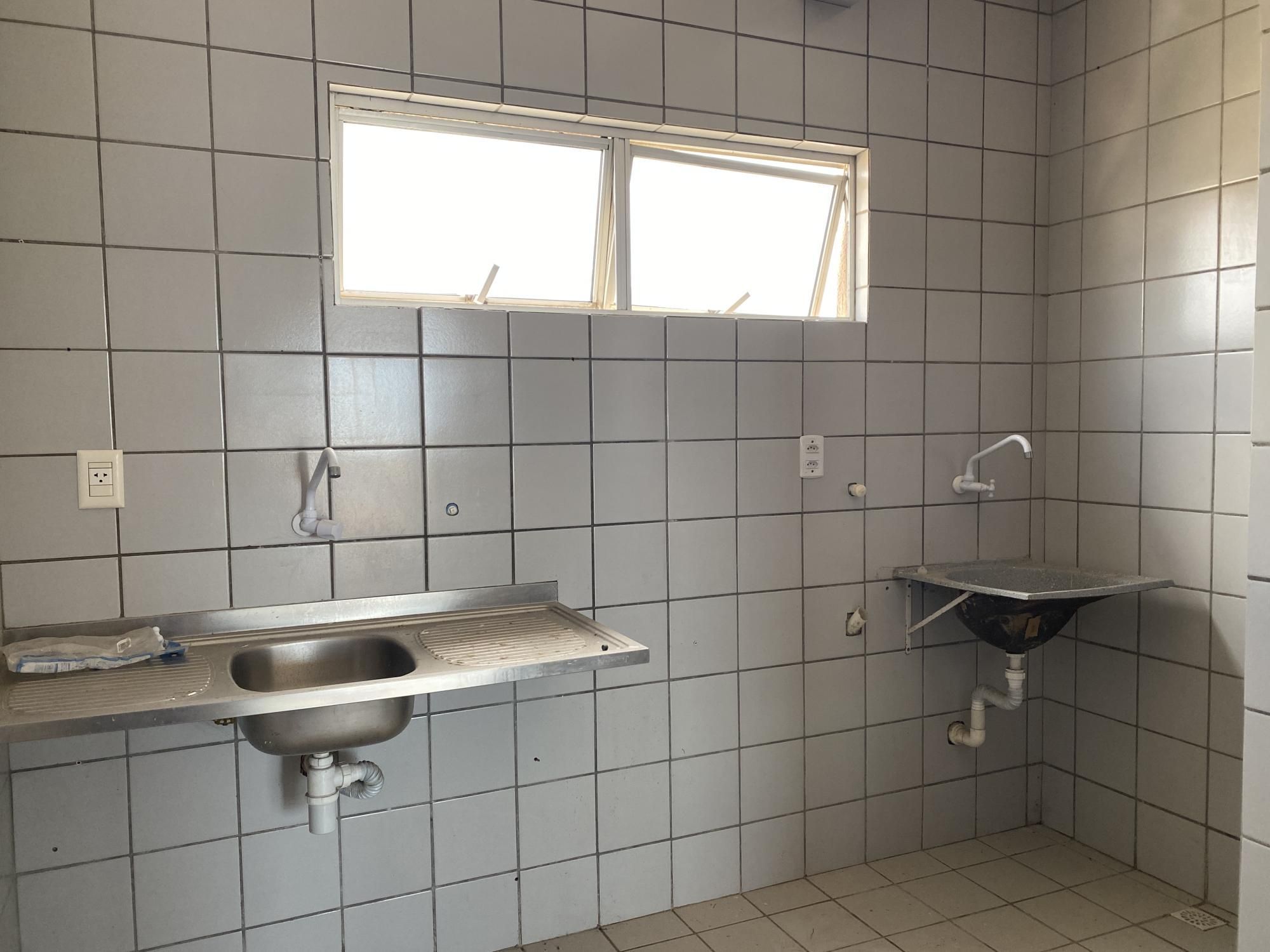 Apartamento à venda com 3 quartos, 80m² - Foto 15