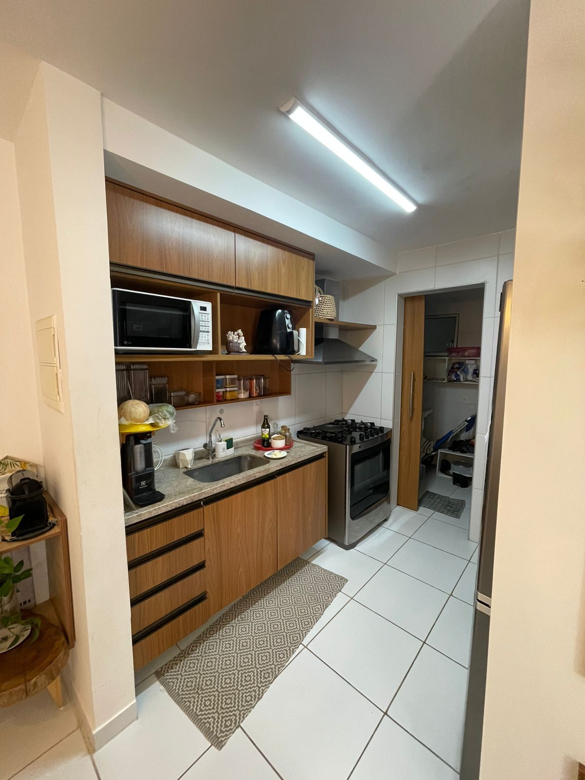 Apartamento para alugar com 3 quartos, 74m² - Foto 12