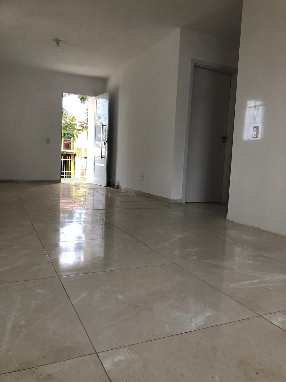 Casa à venda com 2 quartos, 140m² - Foto 4