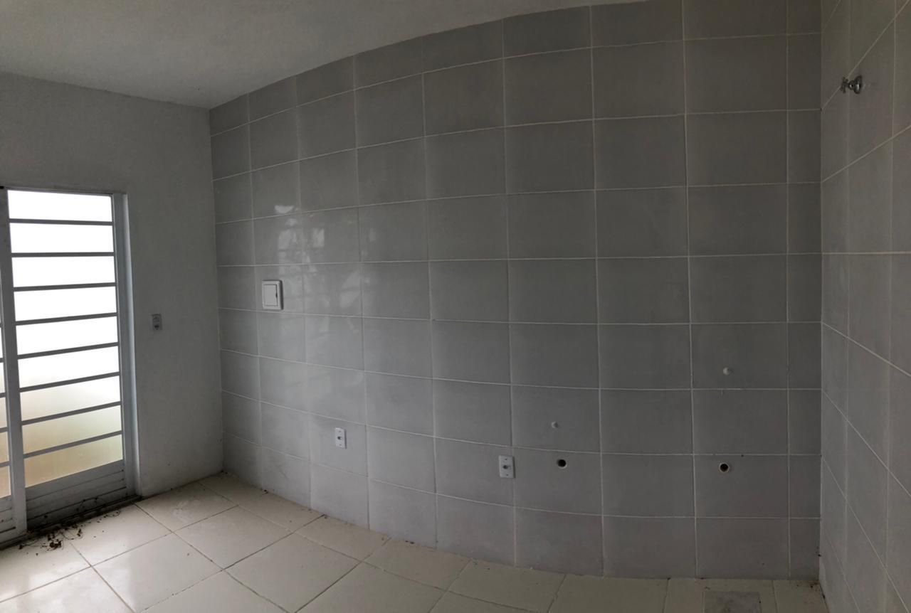 Casa à venda com 2 quartos, 140m² - Foto 14