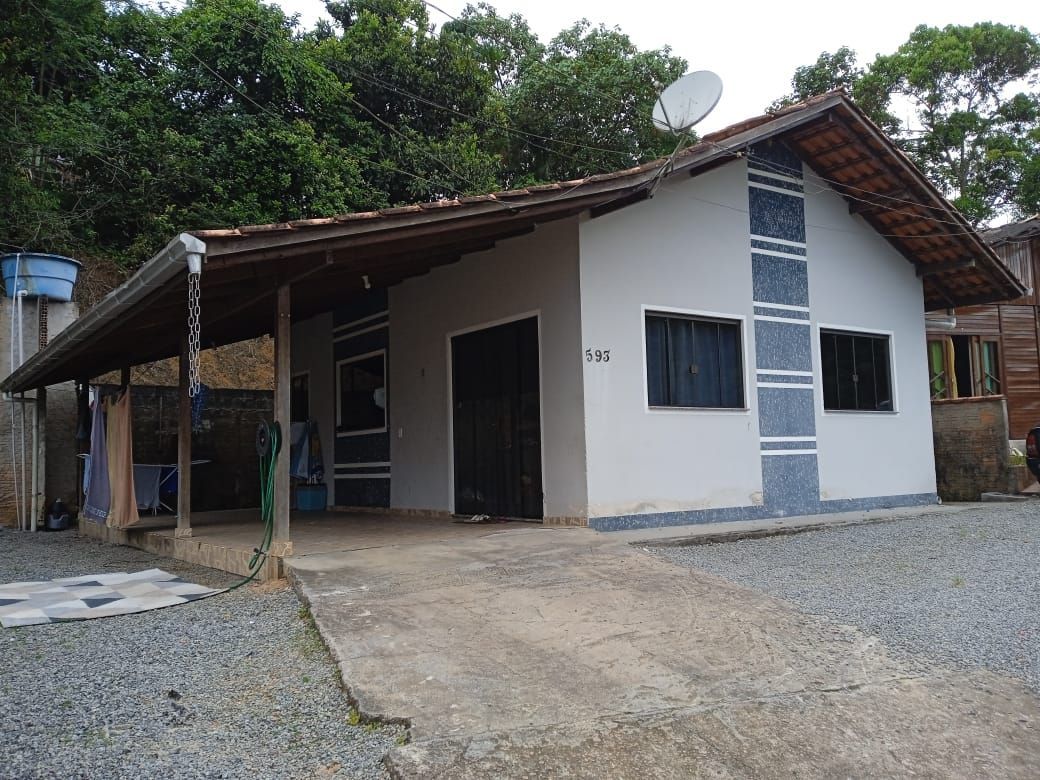 Casa  venda  no Beira Rio - Guaramirim, SC. Imveis