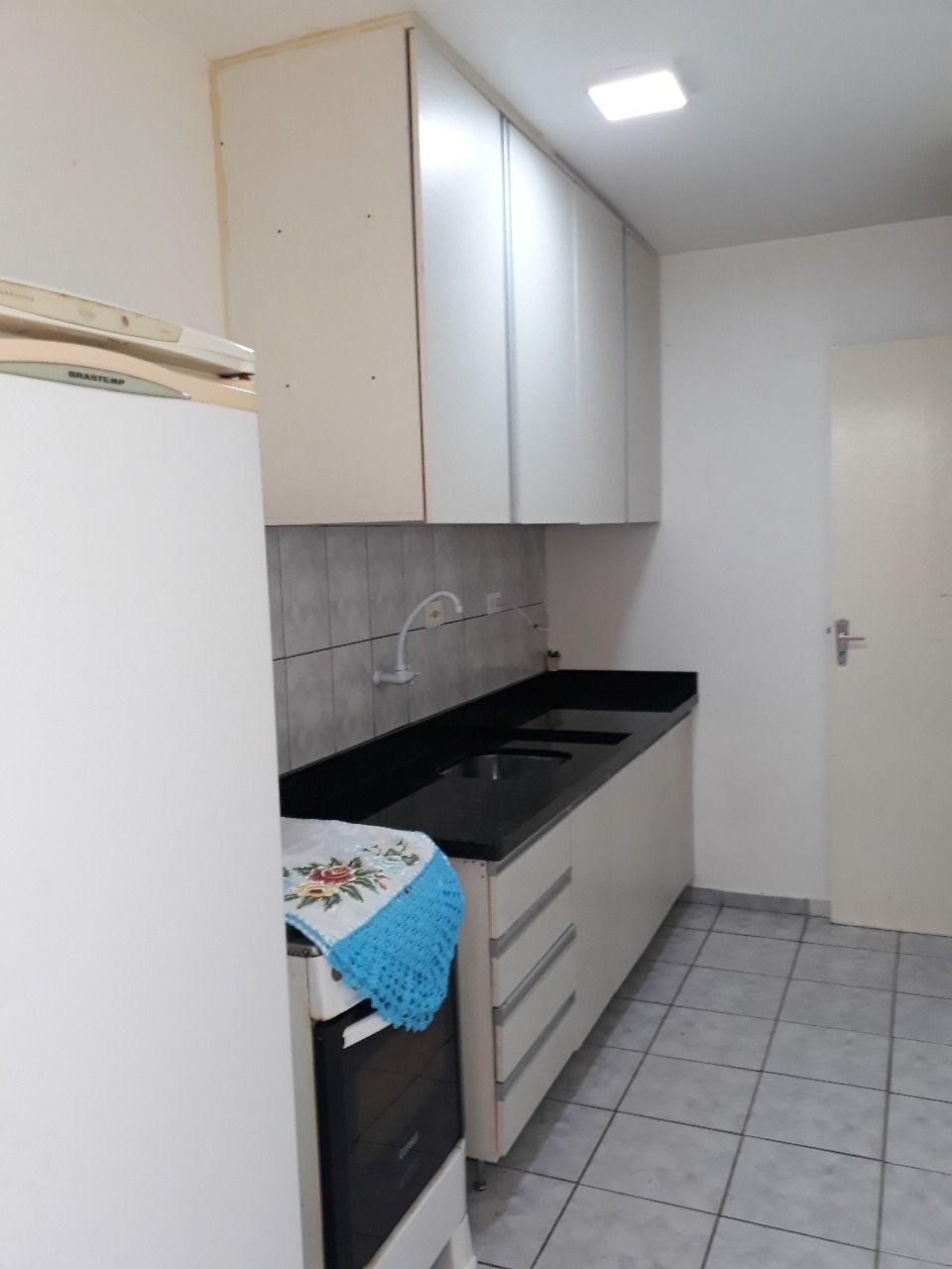 Apartamento à venda com 2 quartos, 45m² - Foto 10