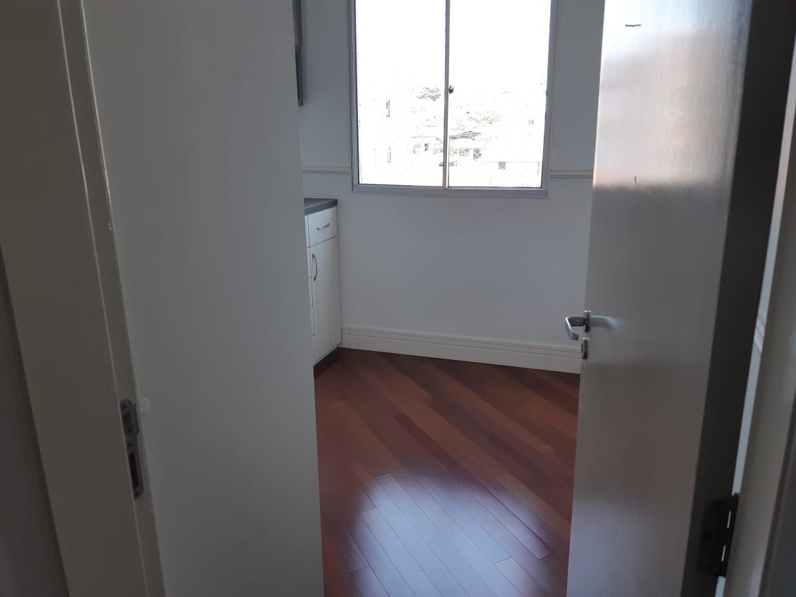 Apartamento à venda com 2 quartos, 44m² - Foto 28