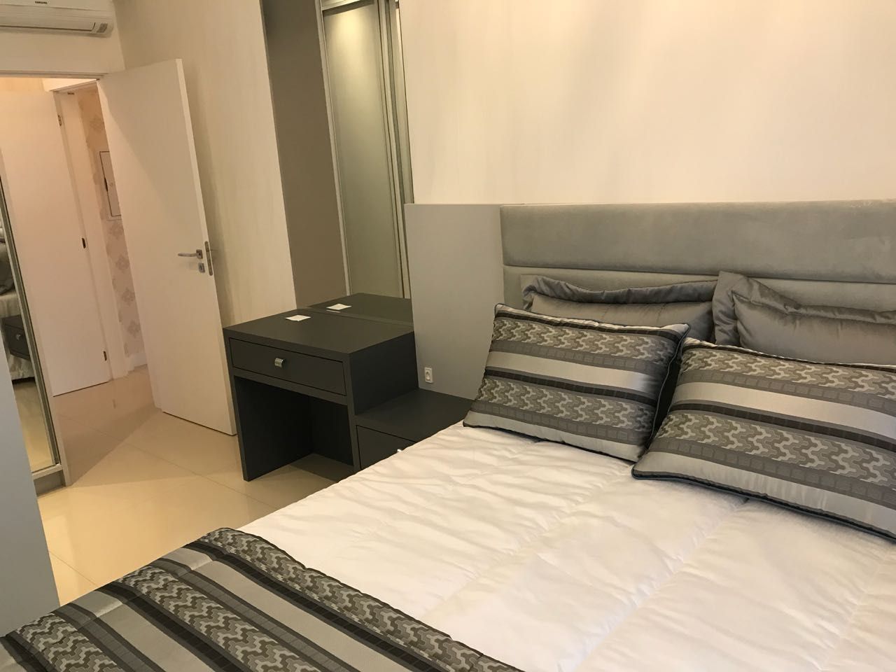 Apartamento à venda com 4 quartos, 266m² - Foto 8