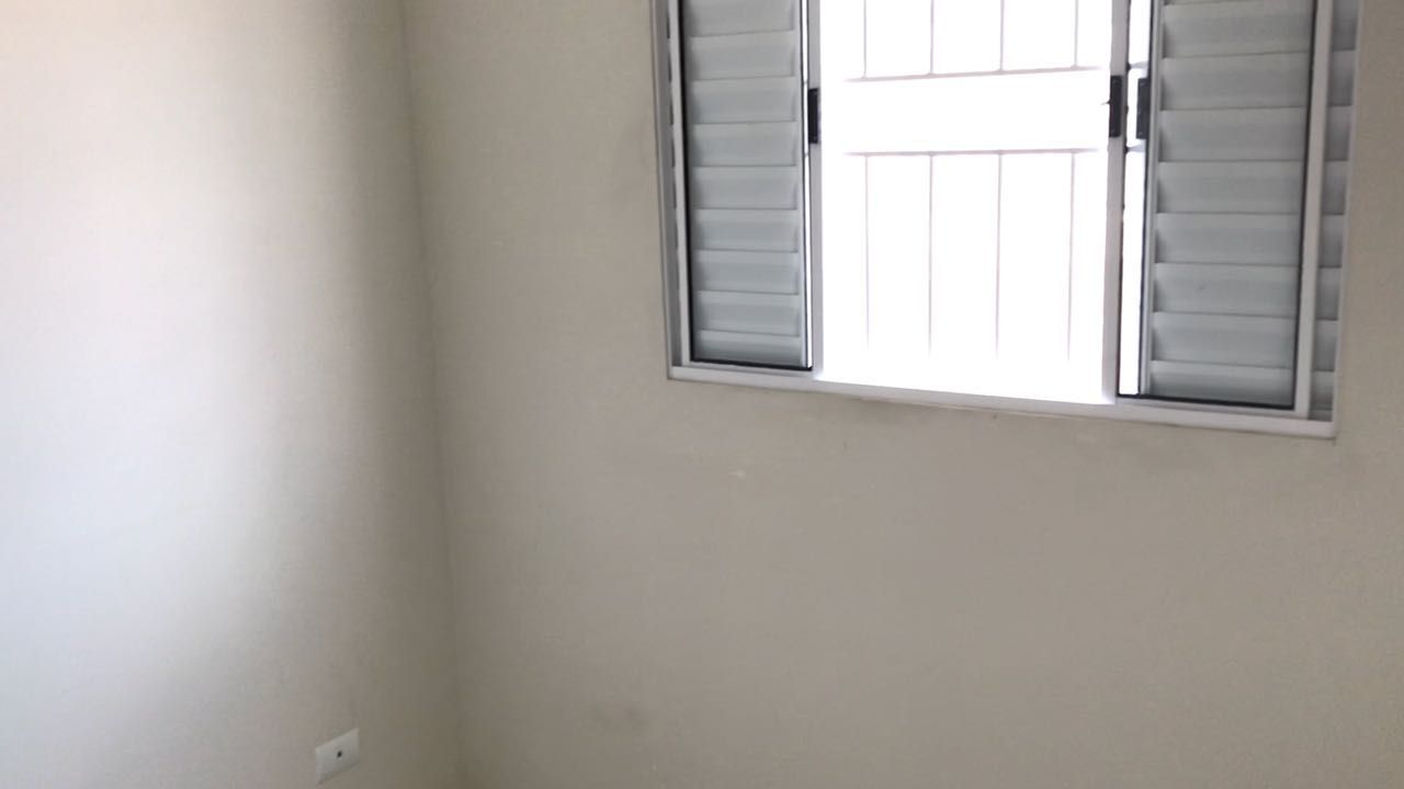 Casa à venda com 2 quartos, 44m² - Foto 17