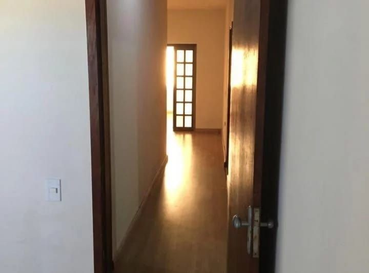 Casa à venda com 3 quartos, 150m² - Foto 9