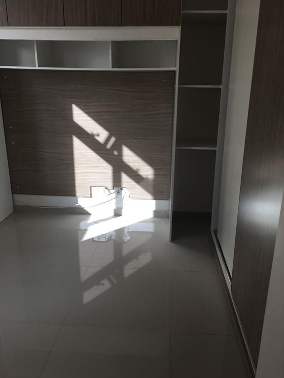 Apartamento à venda com 2 quartos, 55m² - Foto 2