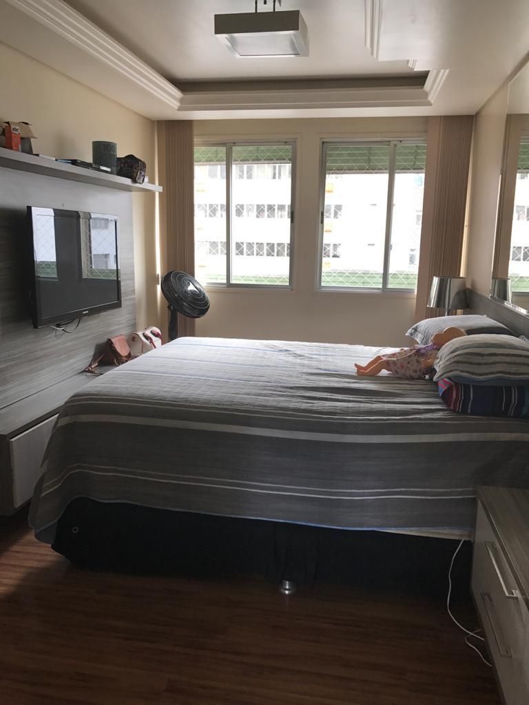 Apartamento à venda com 3 quartos, 140m² - Foto 7