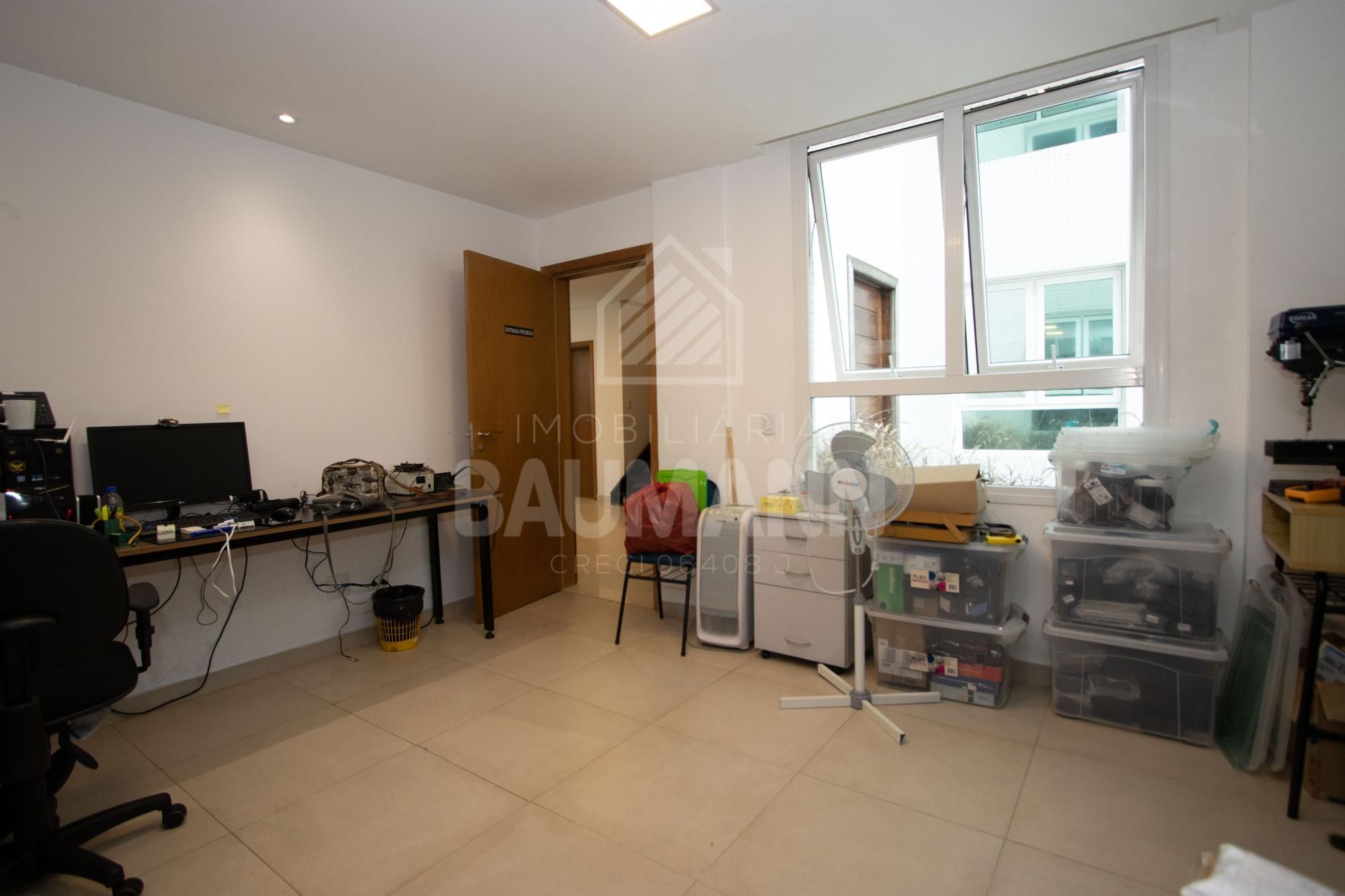 Conjunto Comercial-Sala à venda com 1 quarto, 200m² - Foto 20