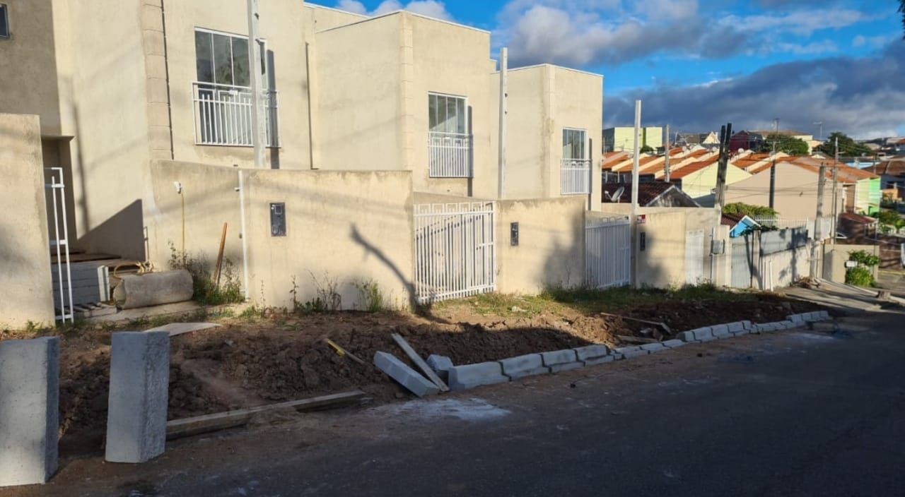 Sobrado à venda com 2 quartos, 72m² - Foto 1