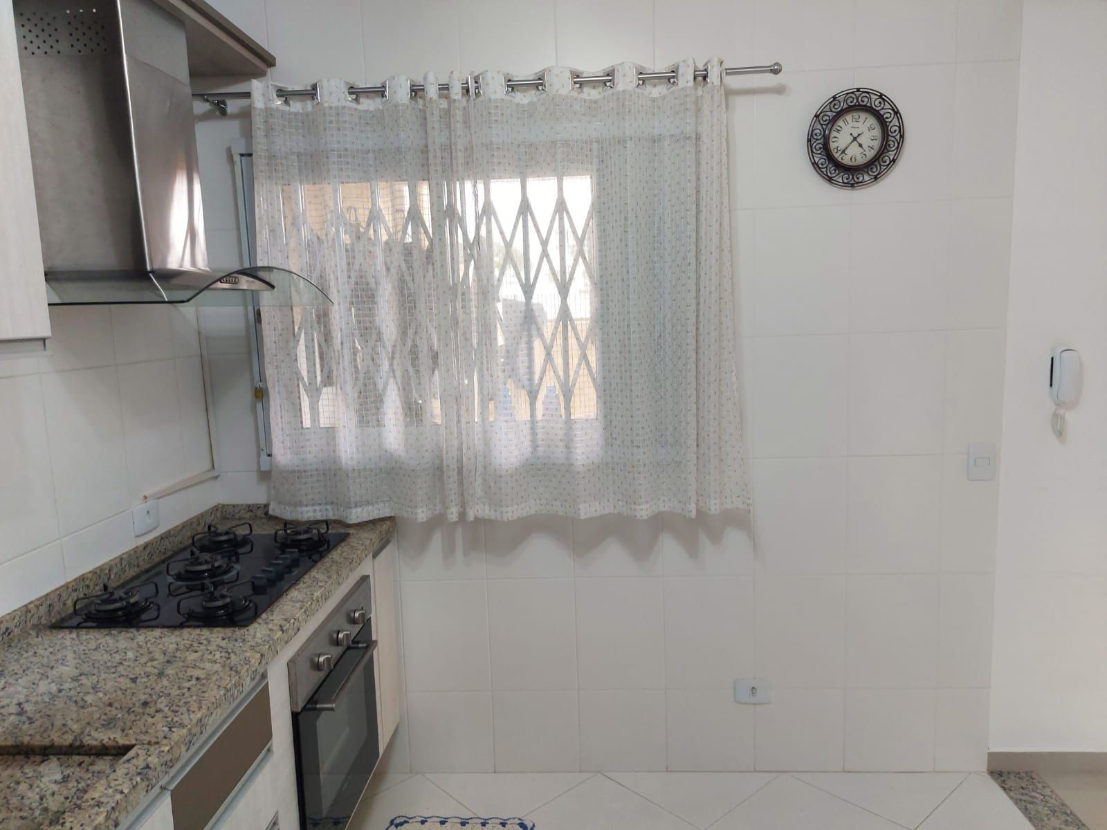 Sobrado à venda com 3 quartos, 94m² - Foto 4