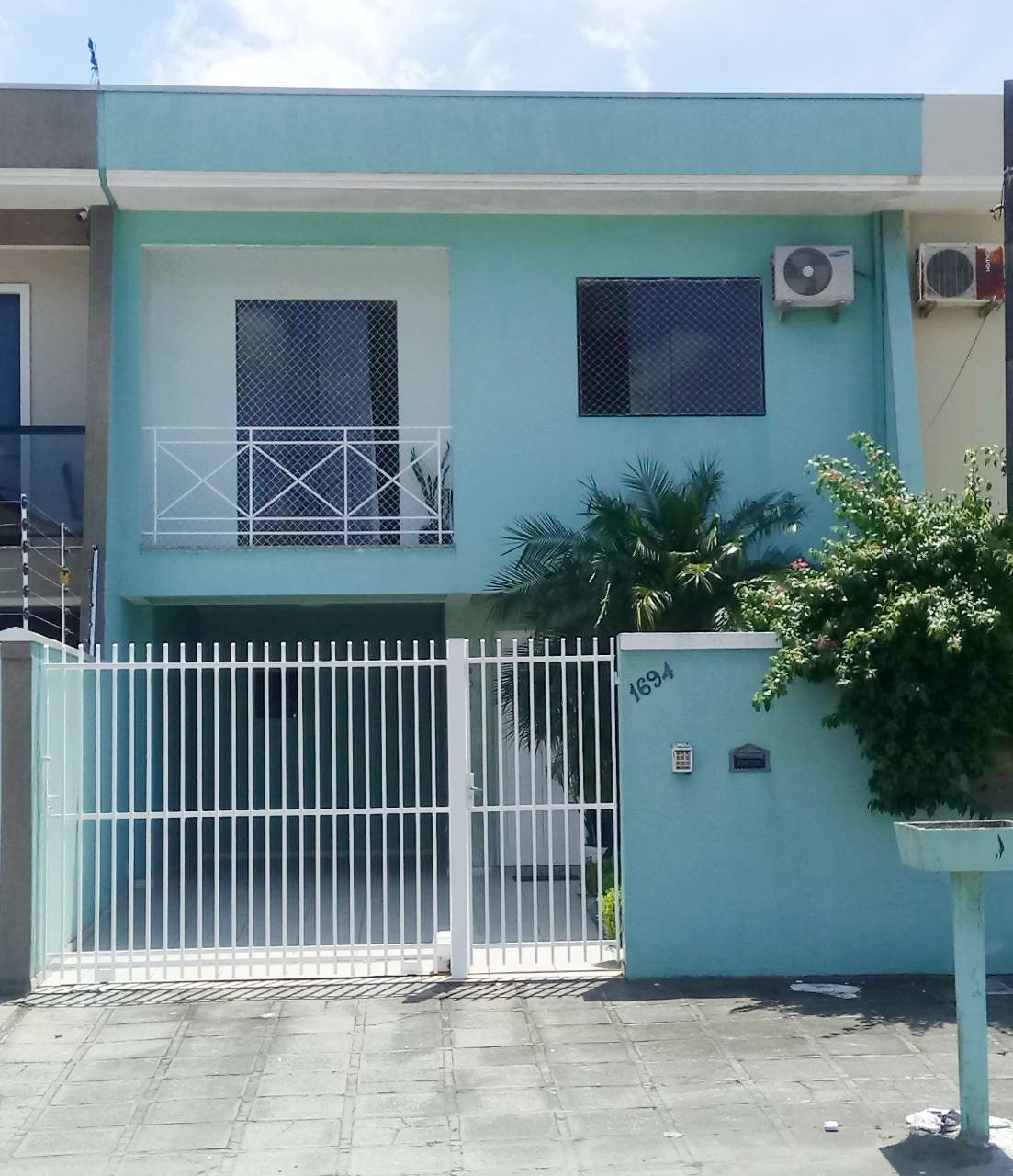 Sobrado à venda com 3 quartos, 116m² - Foto 1